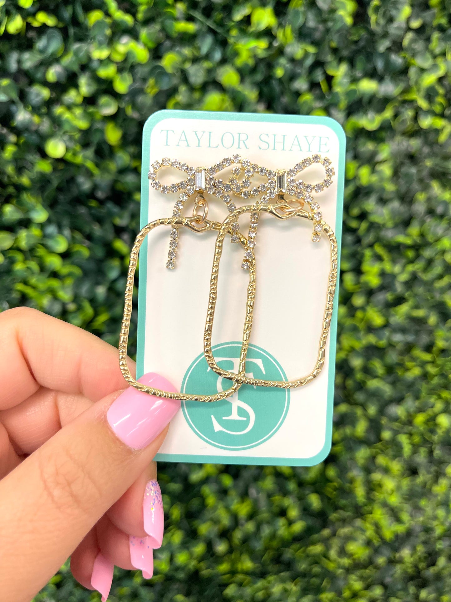 Nina Bow Hoops